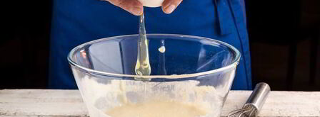 нежный манник с яблоками. Шаг 4