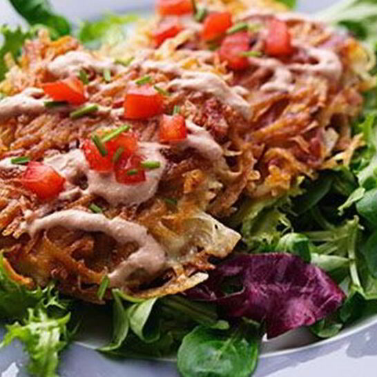 Рецепт картофельных оладий с чесноком и беконом