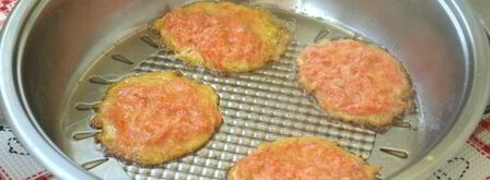 морковные оладьи с манкой. Шаг 8