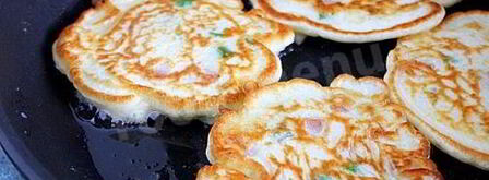 оладьи с сосисками и зеленым луком. Шаг 6