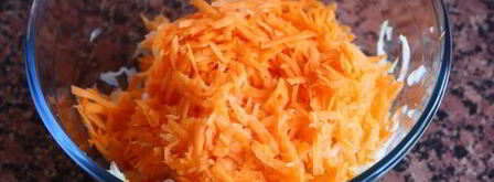 сладкие оладьи из кабачков и моркови. Шаг 6