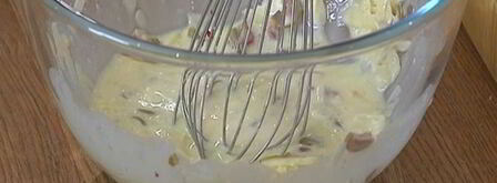 сырные оладьи с беконом и помидорами. Шаг 6