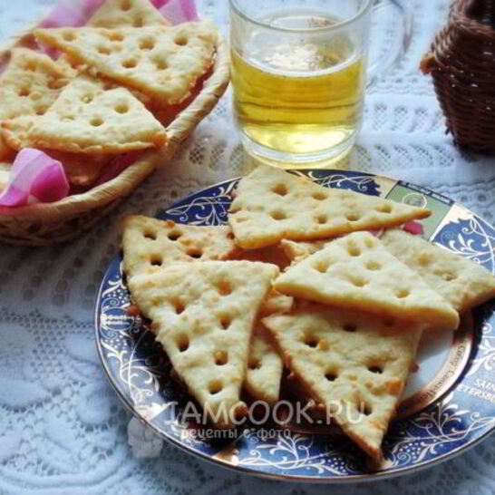 Рецепт крекеров с сыром