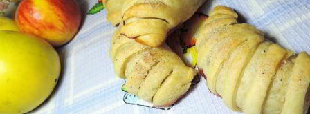 ложное слоеное тесто и рогалики с яблоками из него. Шаг 10