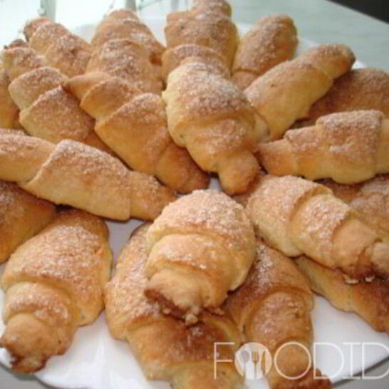Рецепт рогаликов с ореховой начинкой