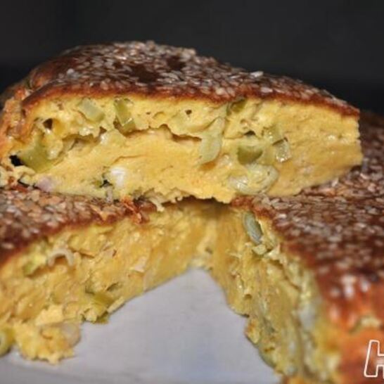 Рецепт сырного пирога с молодым чесноком