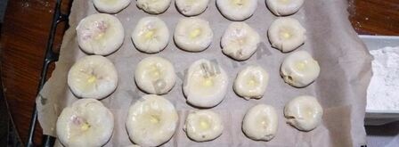 мини пирожки без дрожжей кныши. Шаг 10