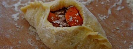 открытые пирожки с абрикосами. Шаг 6