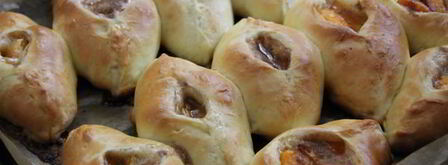 открытые пирожки с абрикосами. Шаг 8