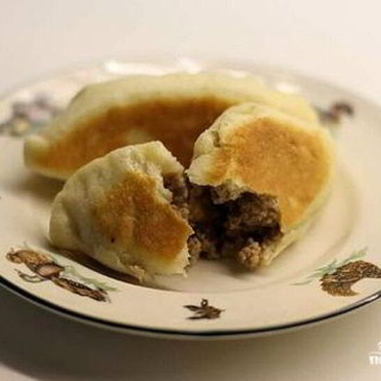 Рецепт пирожков с фаршем на сковороде