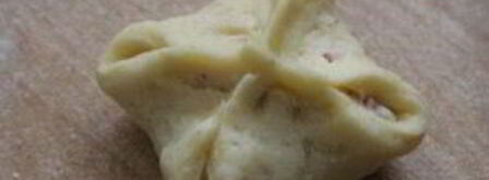 пирожки с колбасой. Шаг 6