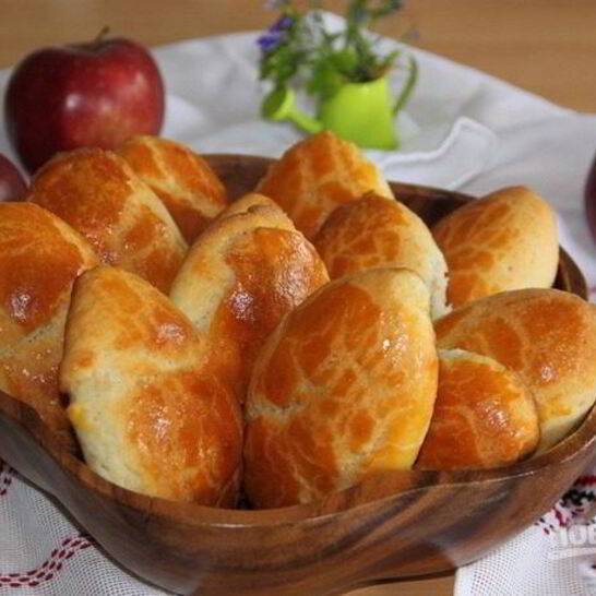 Рецепт пирожков с яблоком