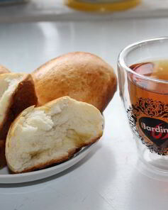 Пирожки со сливой из дрожжевого теста