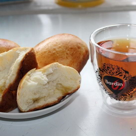 Рецепт пирожков со сливой из дрожжевого теста