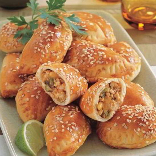Рецепт сочных пирожков с курицей и овощами