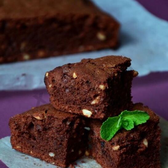 Рецепт пирожного брауни с фундуком