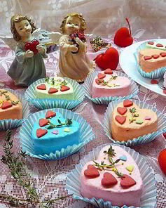 Пирожные-птифуры Миндальные сердечки