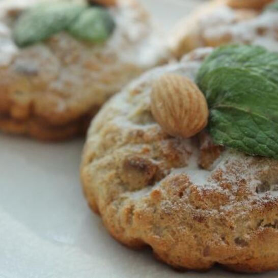 Рецепт пирожных с миндалем