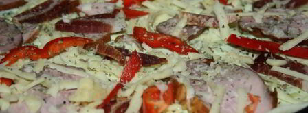 пицца мясная с пастромой и сыровяленым окороком. Шаг 5