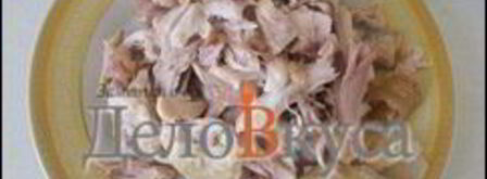 пицца с курицей, шампиньонами и сыром без томатной основы. Шаг 6