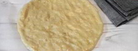 пицца с сыром из козьего молока и рукколой. Шаг 3