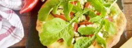 пицца с сыром из козьего молока и рукколой. Шаг 7