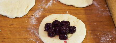 пончики с вишней. Шаг 5