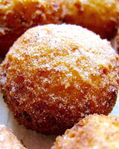 Творожные пончики с корицей