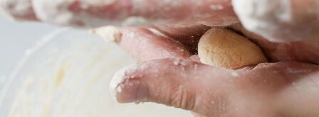 творожные пончики в сахарной пудре. Шаг 4