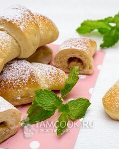 Рулетики с марципаном и миндалем