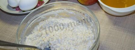 диетическая шарлотка из геркулеса с яблоками. Шаг 4