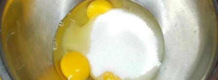 фисташковая шарлотка с персиками. Шаг 4