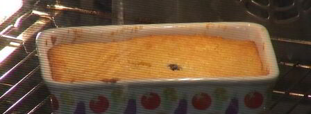 лимонная шарлотка с голубикой. Шаг 9