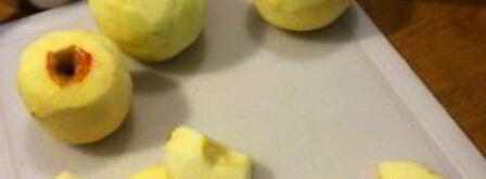 шарлотка с корицей и яблоками. Шаг 4