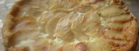 шарлотка с яблоками и изюмом. Шаг 9