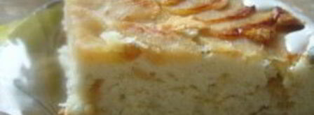 шарлотка с яблоками и изюмом. Шаг 10