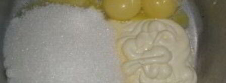 шарлотка с яблоками и ревенем. Шаг 4