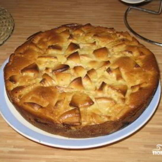 Рецепт шарлотки со сметаной и яблоками