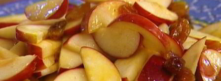 быстрый яблочный штрудель с изюмом, миндалем и корицей. Шаг 7