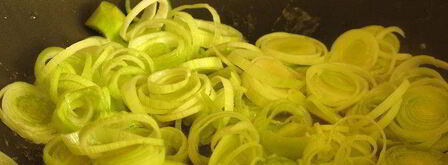 штрудель с крабовыми палочками. Шаг 5