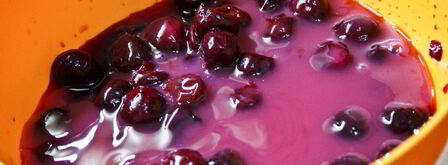 штрудель с вишней из слоеного теста. Шаг 6