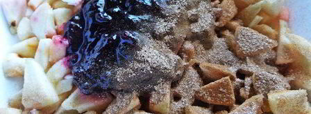 штрудель с яблоками и голубикой. Шаг 11