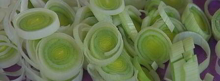 штрудель с запеченным красным перцем и луком-пореем. Шаг 5