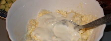 ванильный штрудель с яблоком, сливами и творогом. Шаг 4