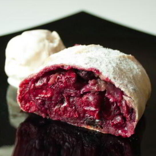 Рецепт вишневого штруделя