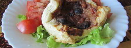 слоеные конвертики с морским коктейлем. Шаг 8