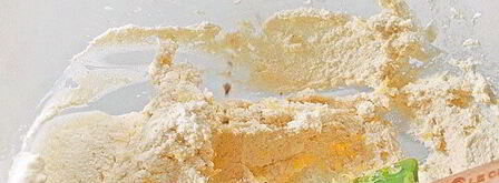 сырники с кукурузной мукой и вареньем. Шаг 4