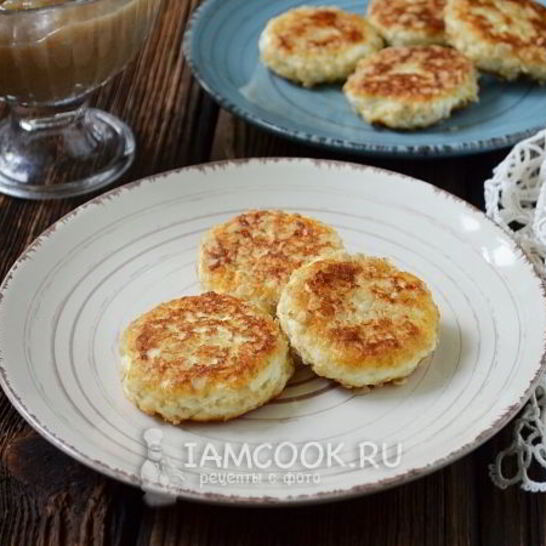 Рецепт сырников с овсяными хлопьями без муки