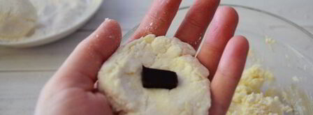 сырники с шоколадом. Шаг 4