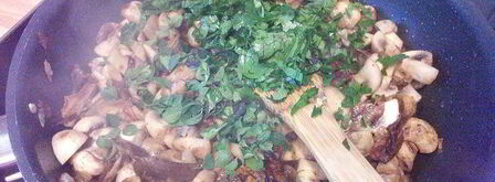 картофельно-грибной торт с черносливом. Шаг 6